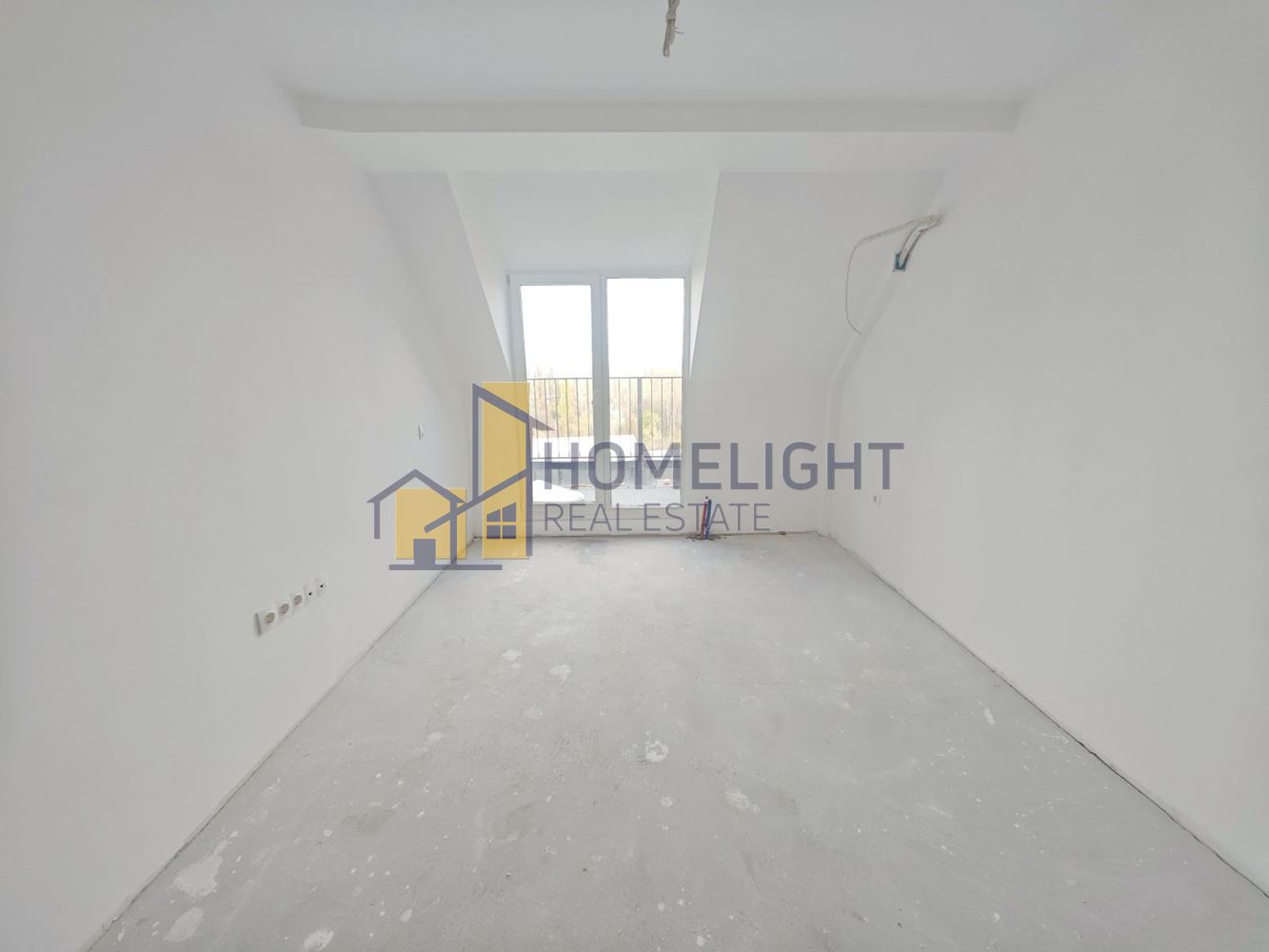 Before virtual staging